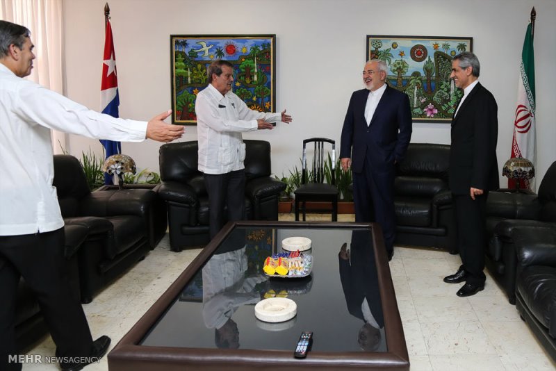 Zarif arrives in Cuba (3)