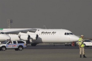 An Iranian airline Mahan Air plane at Tehran's Mehrabad airport, September 19, 2011. REUTERS/Morteza Nikoubazl