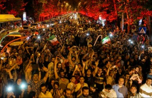 Tehranis celebrate a nuclear deal