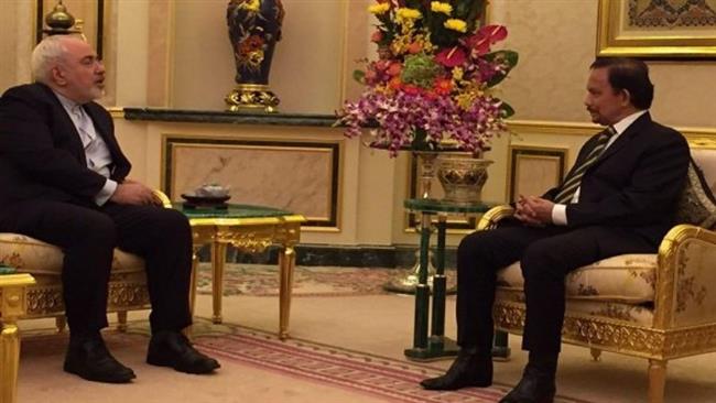 Zarif meets Sultan of Brunei Hassanal Bolkiah