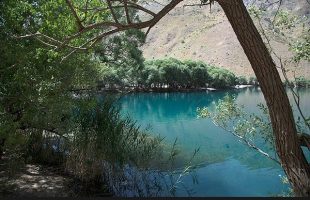 Gahar Lake in Lorestan