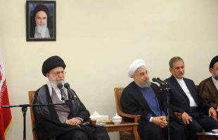 Leader receives Pres. Rouhani, Cabinet members