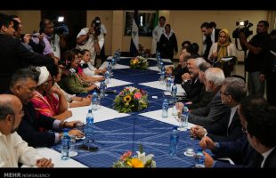 Zarif visits National Assembly of Nicaragua