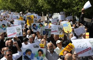 iranians-hold-rallies-to-protest-saudi-bahraini-crimes