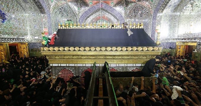 pilgrims-in-shia-holy-shrines-in-iraqs-najaf-karbala