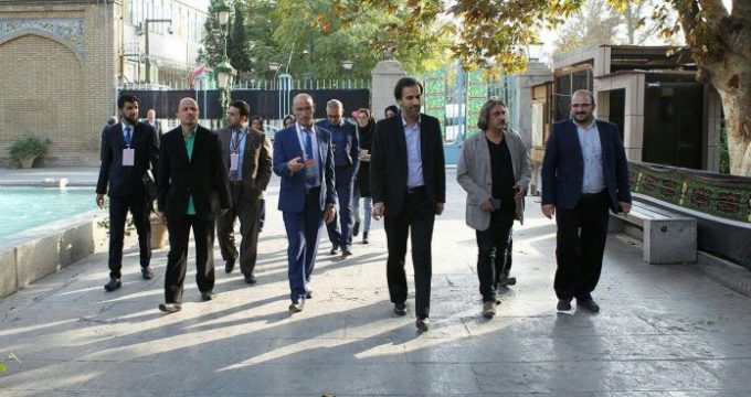 tehran-hosts-theatre-officials-from-western-asia