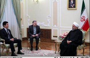 Rouhani & Ecuador ambassador to Tehran Germán Alejandro Ortega Almeida