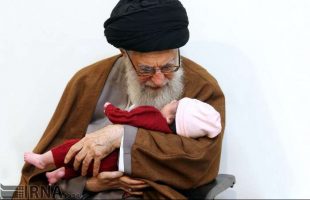sl-receives-families-of-defenders-of-shrine-martyrs