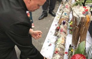 Gary Lewis pays tribute to Plasco martyrs