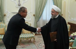 Rouhani & Avazbek Abdurazakov