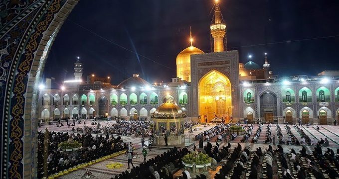 Photos: Pilgrims recite Quran at Imam Reza shrine in Mashhad