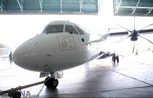 Iran receives two ATR72 passenger planes