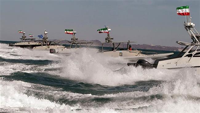 IRGC Navy Holds Parade In Persian Gulf - The Iran Project