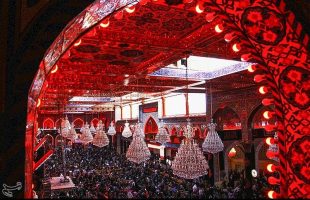 Shrine of Imam Hussein (AS) in Karbala packed with pilgrims