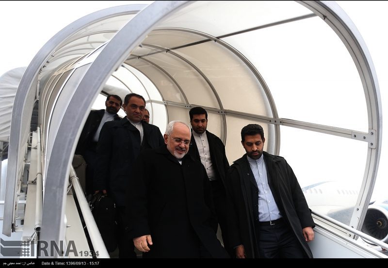 Javad Zarif arrives in Moscow