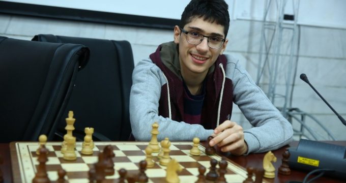 Iranian chess player ranks 1st in Iceland Open