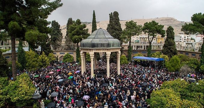 Photos: Commemorating Persian poet Hafez in Shiraz