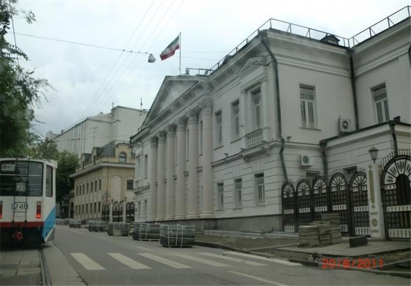 Посольство ирана в москве. Посольство исламской Республики Иран. Покровский бульвар 7 посольство Ирана. Здание посольства Ирана в Москве.