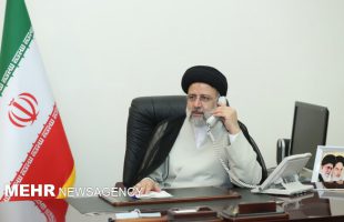 Raeisi talks to Turkey