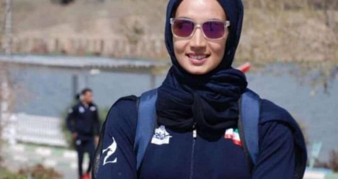 Iran's kayak rower lady from gains Asian gold medal