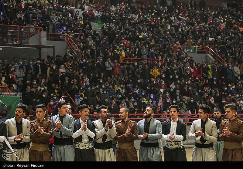 Iranian Daf Players Welcome Nowruz in Sanandaj