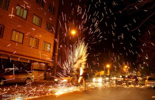 Chaharshanbe Suri, eve of last Wednesday before Nowruz