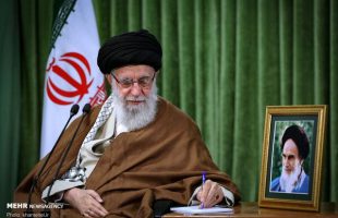 Leader condoles demise of Ayatollah Nasseri