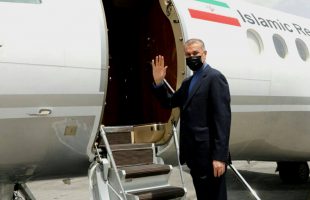 Iran's FM leaves Tehran for Switzerland's Davos 2022