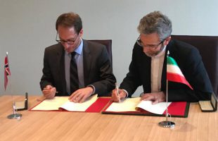 Iran, Norway sign MoU on political consultations