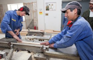 Iran to Run Vocational Programs for Tajiks