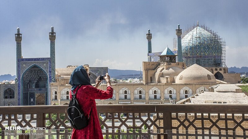 Over 2.9 million foreigners visit Iran in 11 months