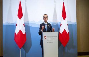 Switzerland sanctions Iran under pretext of backing Ukraine