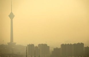 Air pollution shuts schools in Tehran