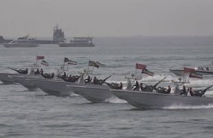 IRGC Navy holds large-scale military drill in Persian Gulf, tests advanced defense hardware