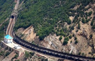 Tehran hosts intl. conference on Iran’s rail transport capacities
